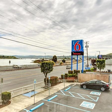 Motel 6-Coos Bay, Or Eksteriør bilde