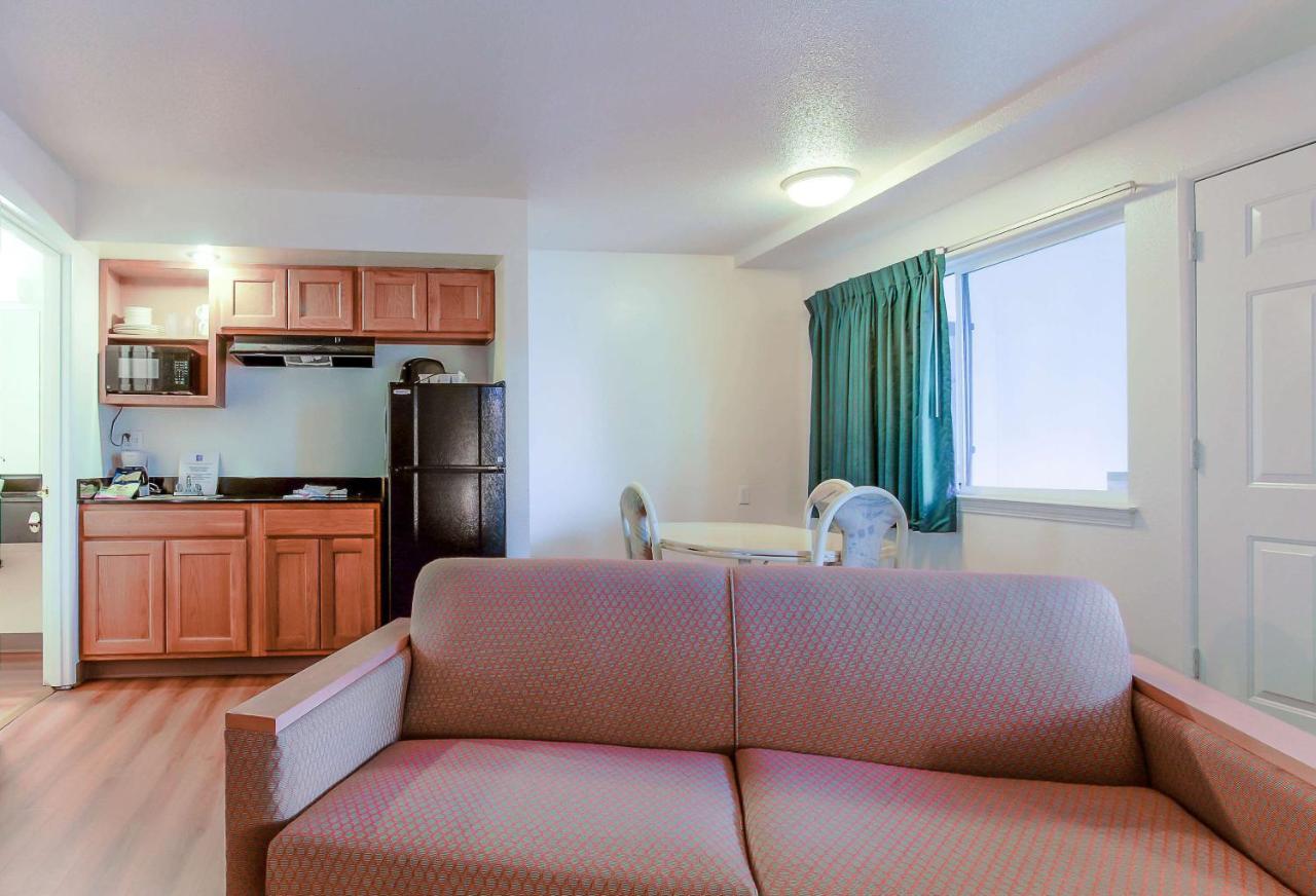 Motel 6-Coos Bay, Or Eksteriør bilde